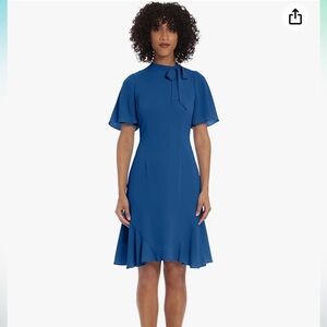 Maggy London mock neck flutter dress sz 8 blue